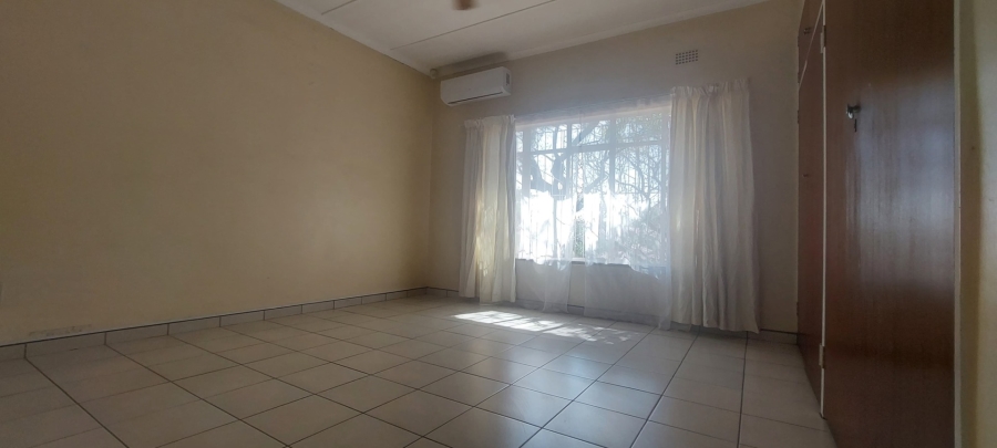 3 Bedroom Property for Sale in Protea Park North West